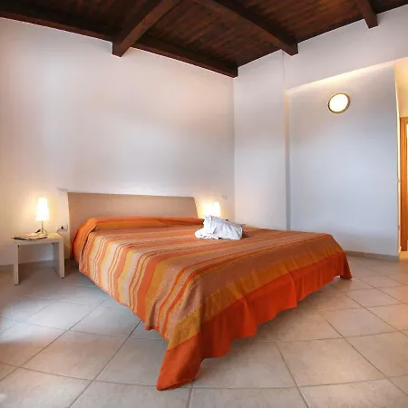 Locazione Turistica Idee-1 * Li Valcaggi